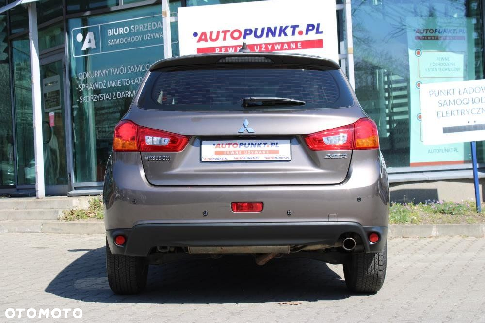 Mitsubishi ASX - 8