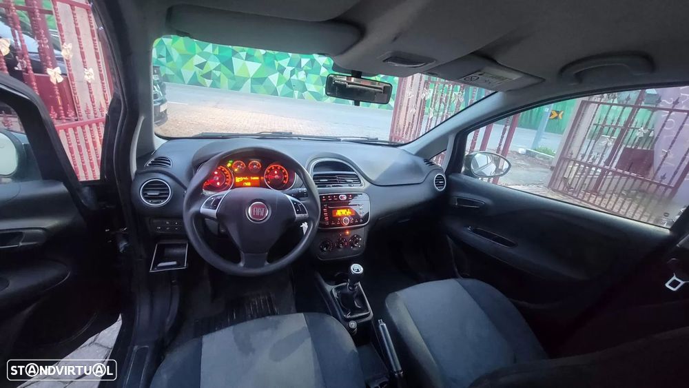 Fiat Punto 1.2 Lounge S&S - 5