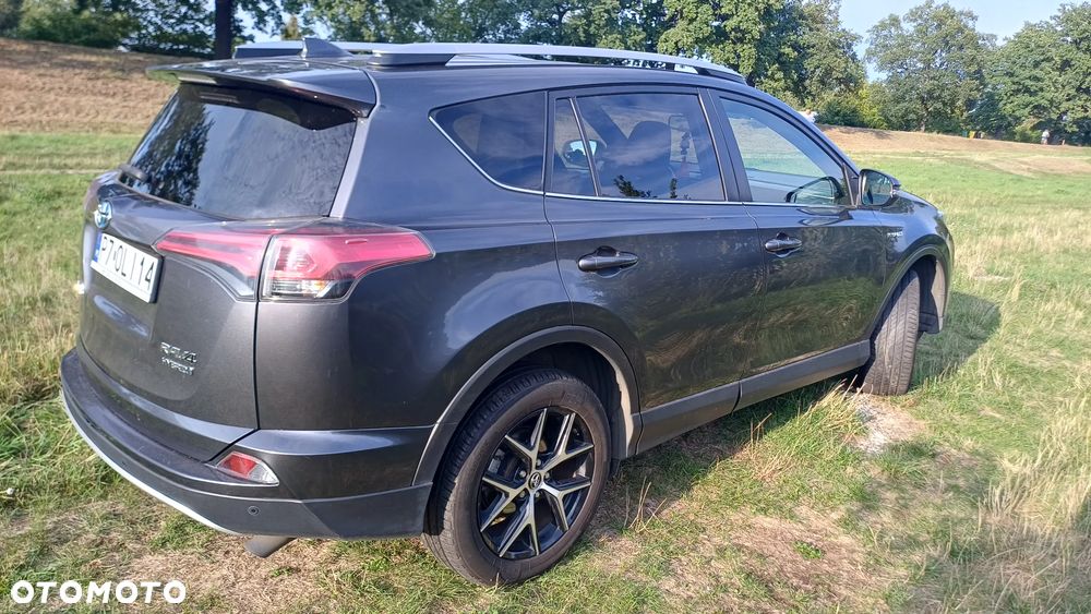 Toyota RAV4 Hybrid Style 4x2 - 12