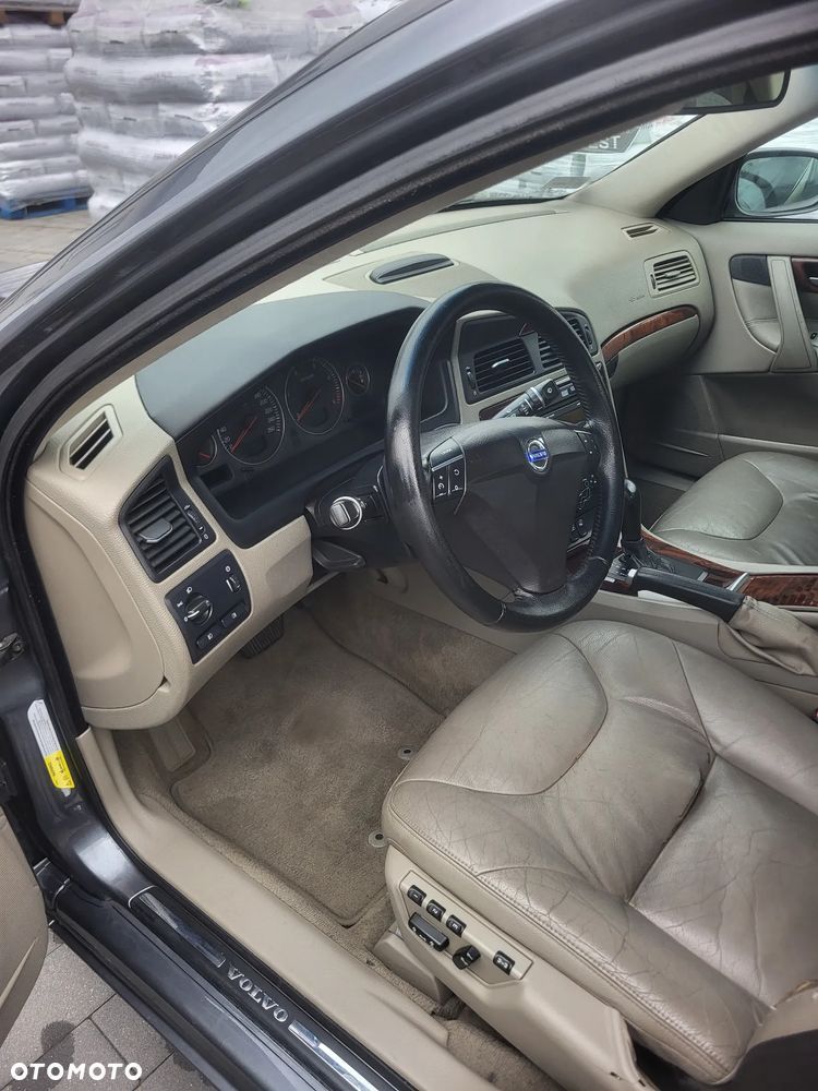 Volvo S60 D5 Summum - 11