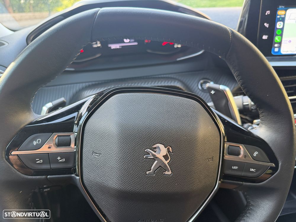 Peugeot 2008 - 17