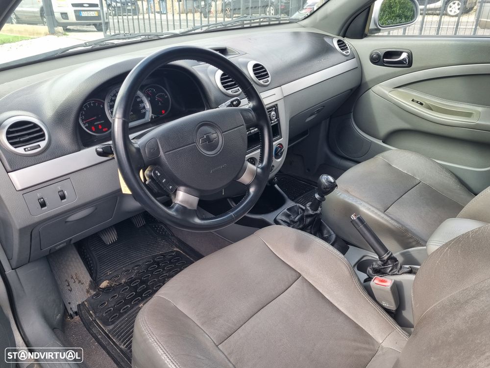 Chevrolet Lacetti 1.4 SX - 8