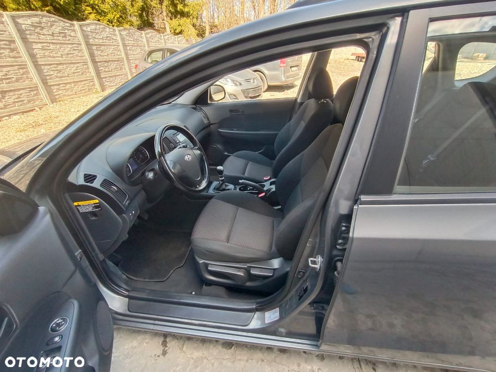 Hyundai i30 - 16