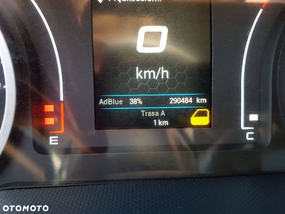 Iveco DAILY - 28
