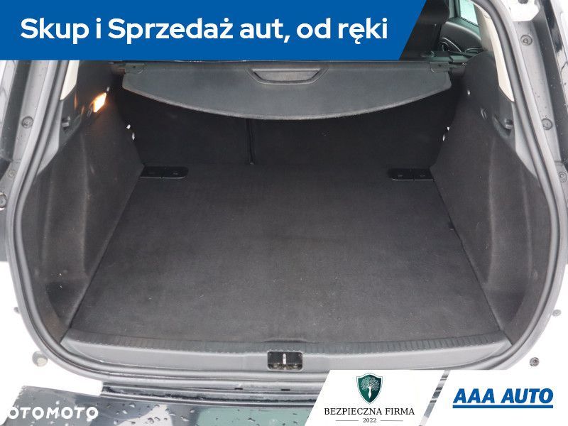 Renault Clio - 15