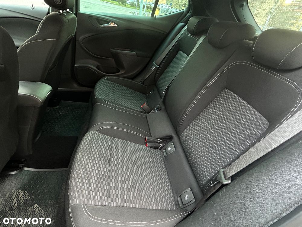 Opel Astra 1.4 Turbo Dynamic - 9