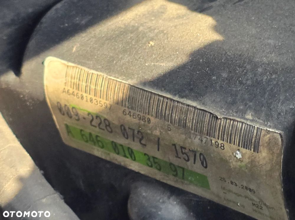 Mercedes-Benz Vito - 20