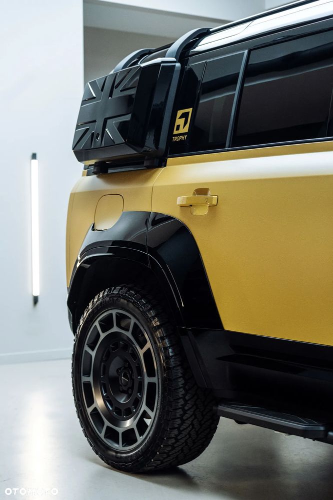 Land Rover Defender 3.0 D250 mHEV S - 8