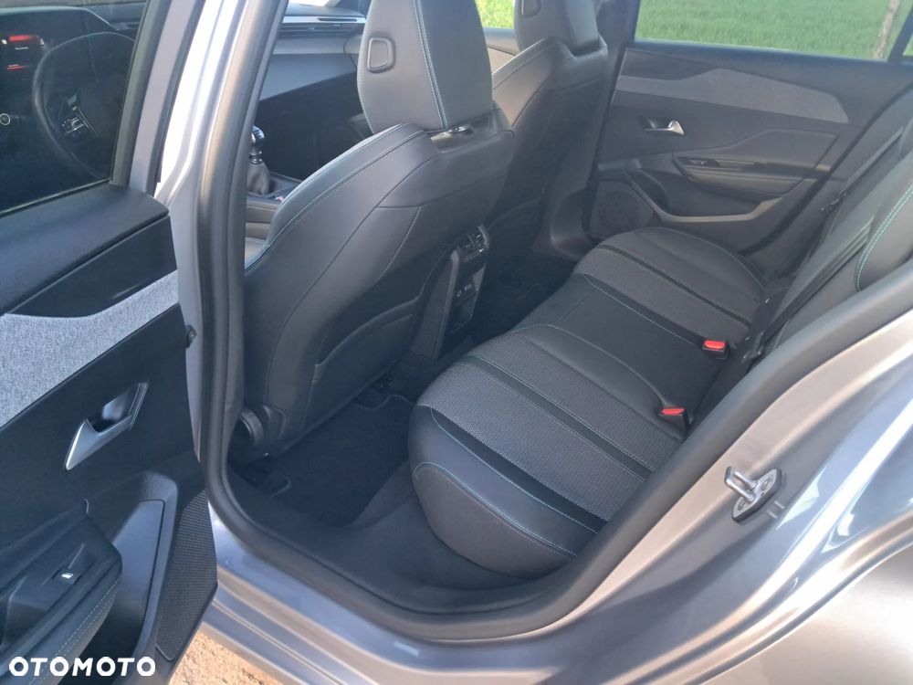 Peugeot 308 PureTech 130 Allure - 13