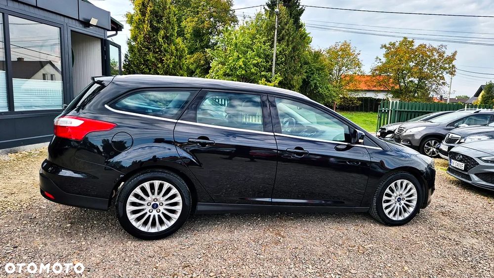 Ford Focus 1.6 EcoBoost Titanium - 13
