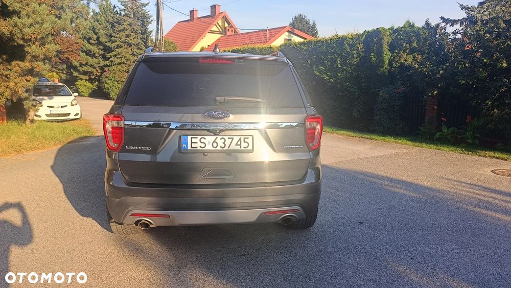 Ford Explorer - 6