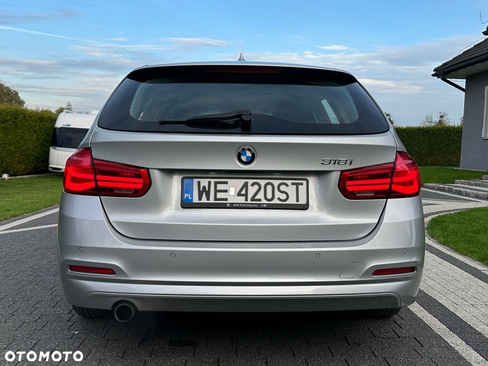 BMW Seria 3 318i Advantage - 8