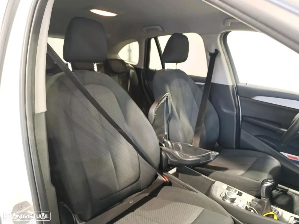 BMW X1 16 d sDrive Advantage - 5