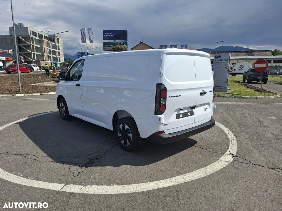 Ford Transit Custom - 6