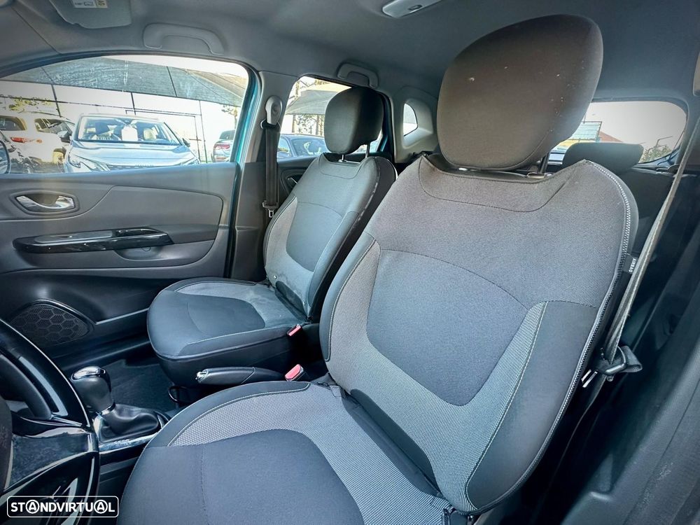 Renault Captur 1.5 dCi Exclusive EDC - 12