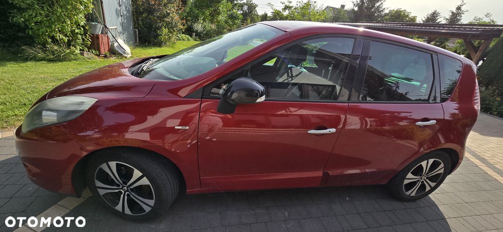 Renault Scenic 1.6 dCi Energy Bose Edition S&S - 13