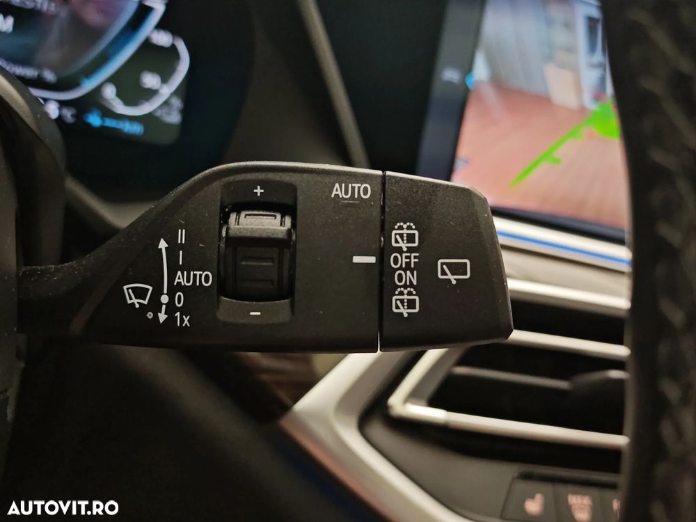 BMW X5 xDrive45e - 12