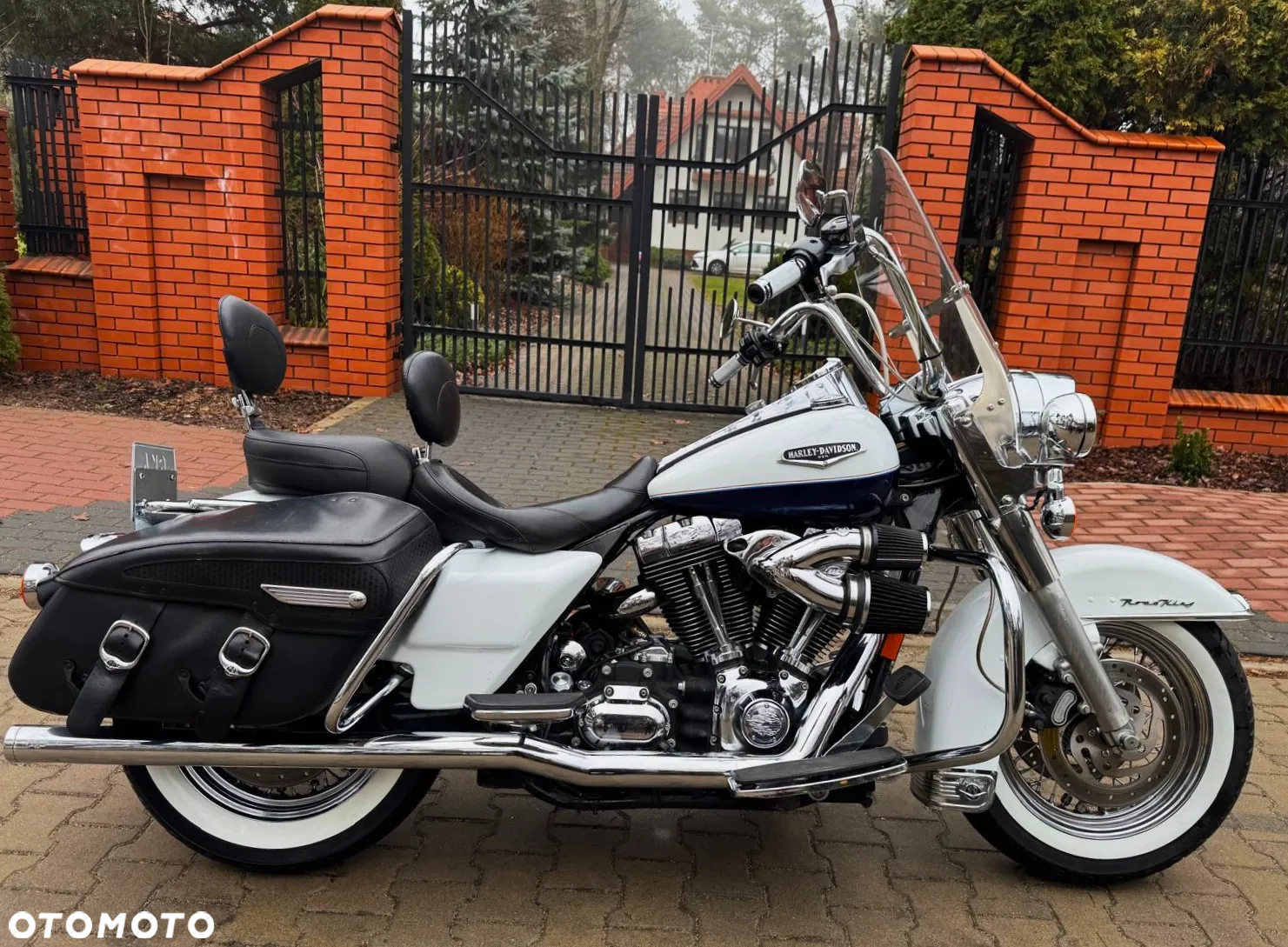 Harley-Davidson Touring Road King - 22