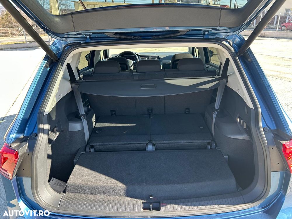 Volkswagen Tiguan - 18