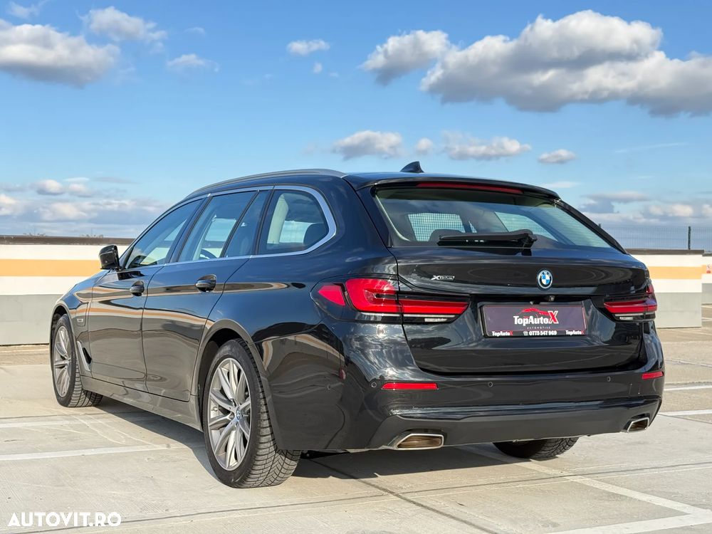 BMW Seria 5 530e xDrive Touring Aut. Luxury Line - 4