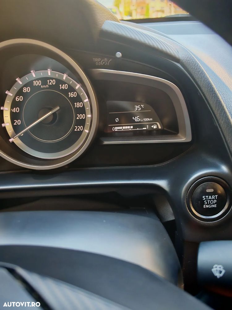 Mazda 2 SKYACTIV-D 105 Center-Line - 7