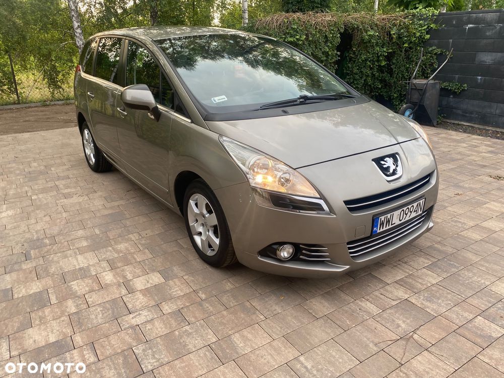 Peugeot 5008 - 2