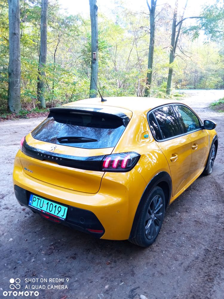 Peugeot 208 Allure Pack - 3