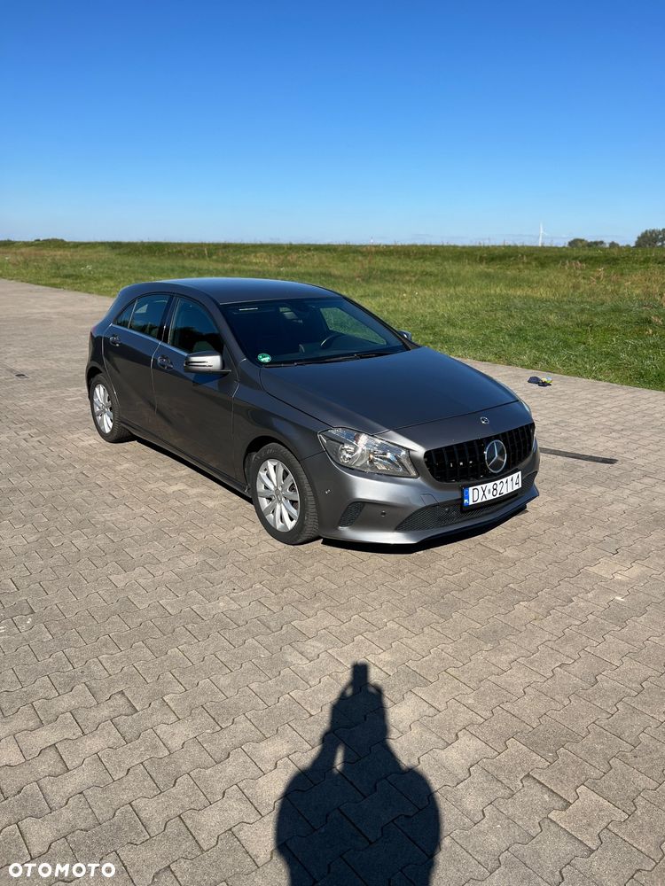 Mercedes-Benz Klasa A 180 (BlueEFFICIENCY) Style - 2