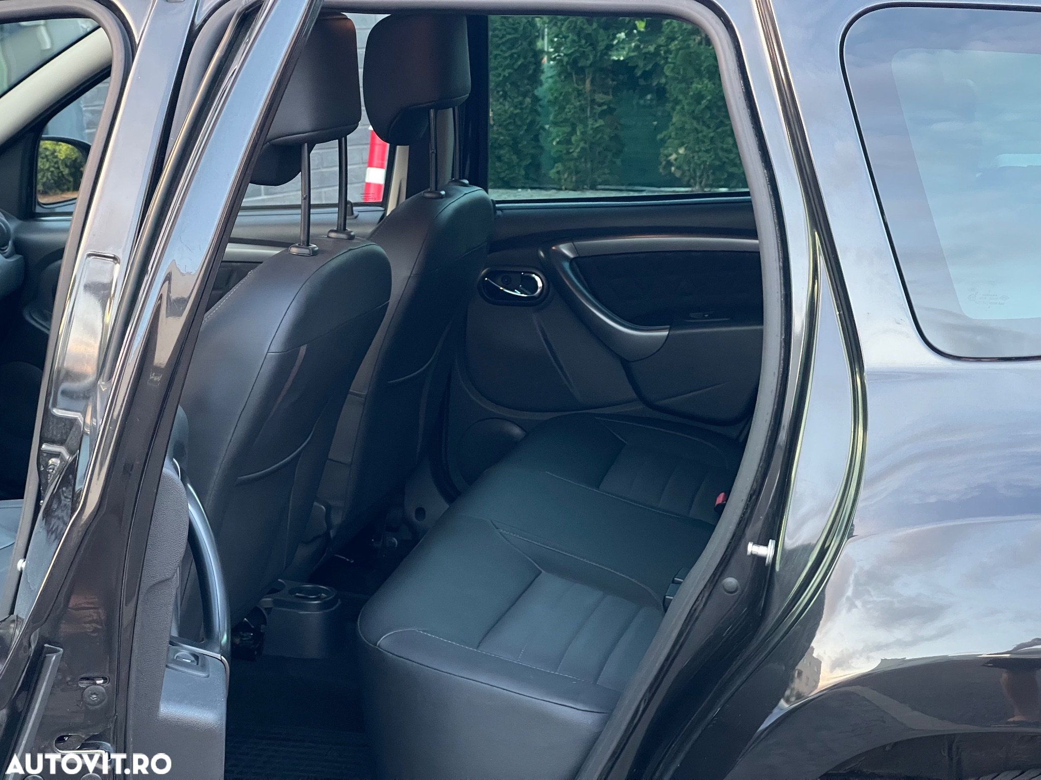 Dacia Duster 1.5 dCi 4x4 Prestige - 11