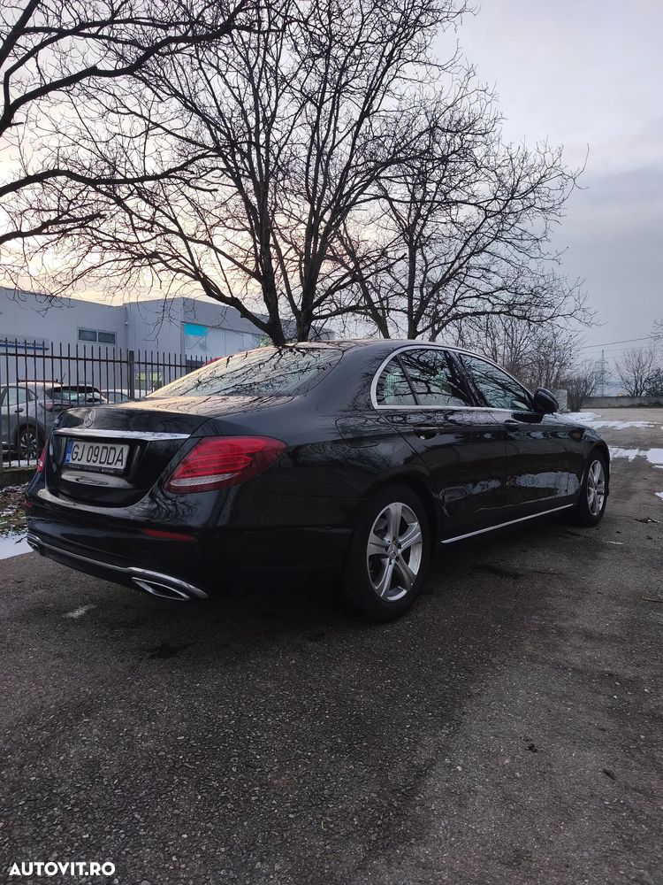 Mercedes-Benz E 200 d 9G-TRONIC - 11
