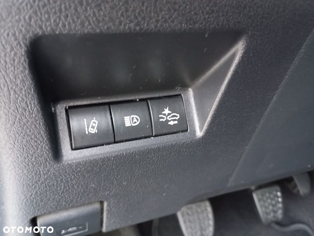 Toyota Yaris 1.0 Premium - 13