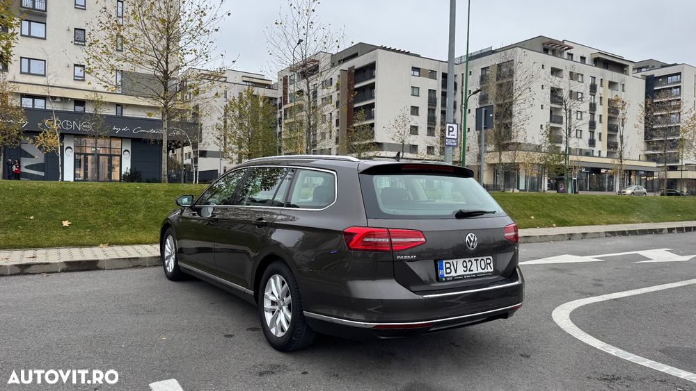 Volkswagen Passat 1.6 TDI SCR DSG Business - 17