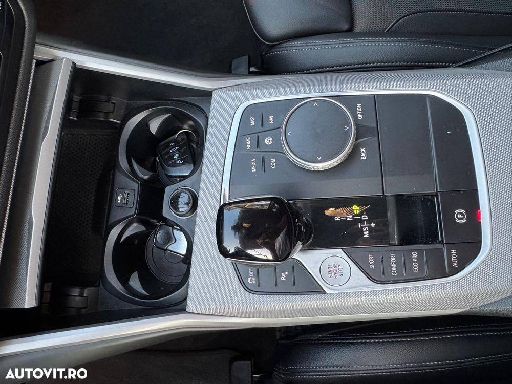 BMW Seria 3 318d AT MHEV - 11