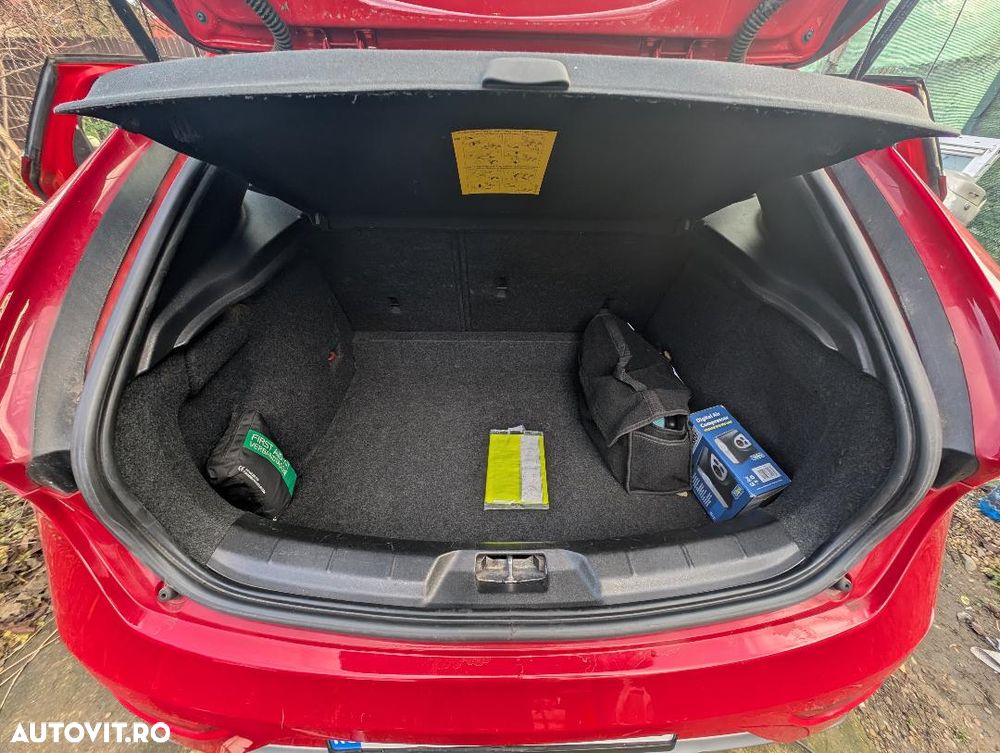 Volvo V40 D2 RDesign - 8