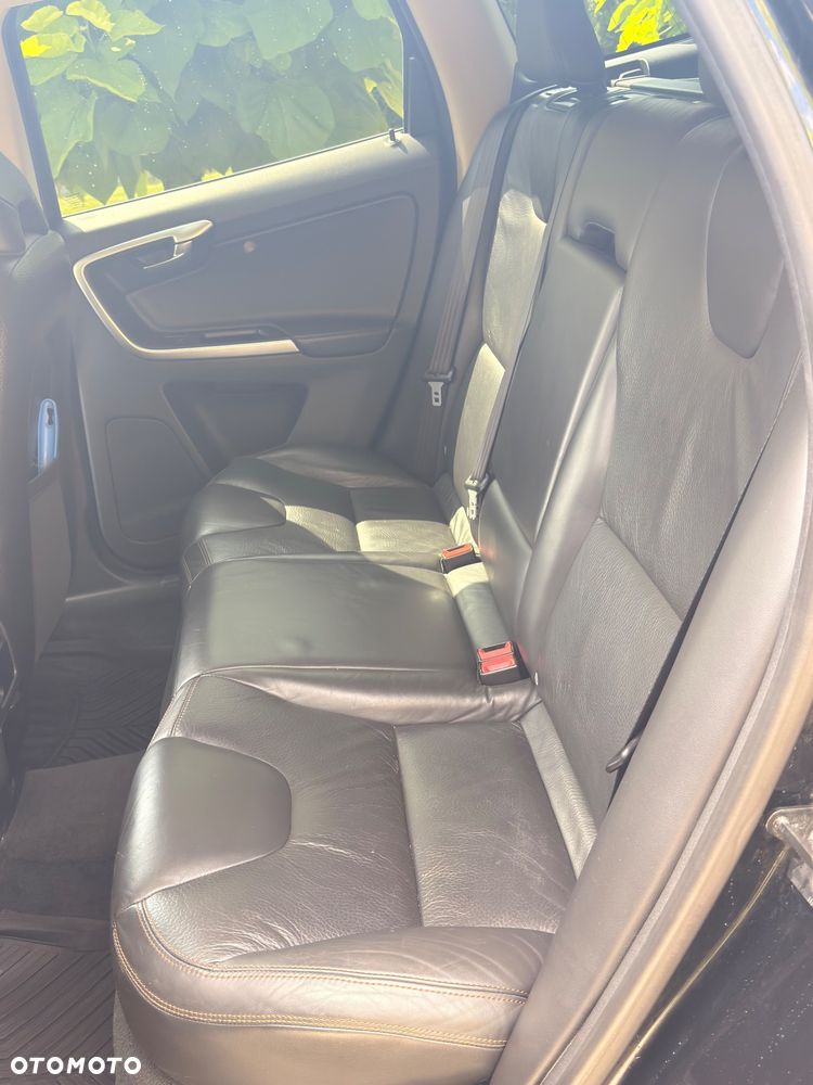 Volvo XC 60 D3 Momentum - 10