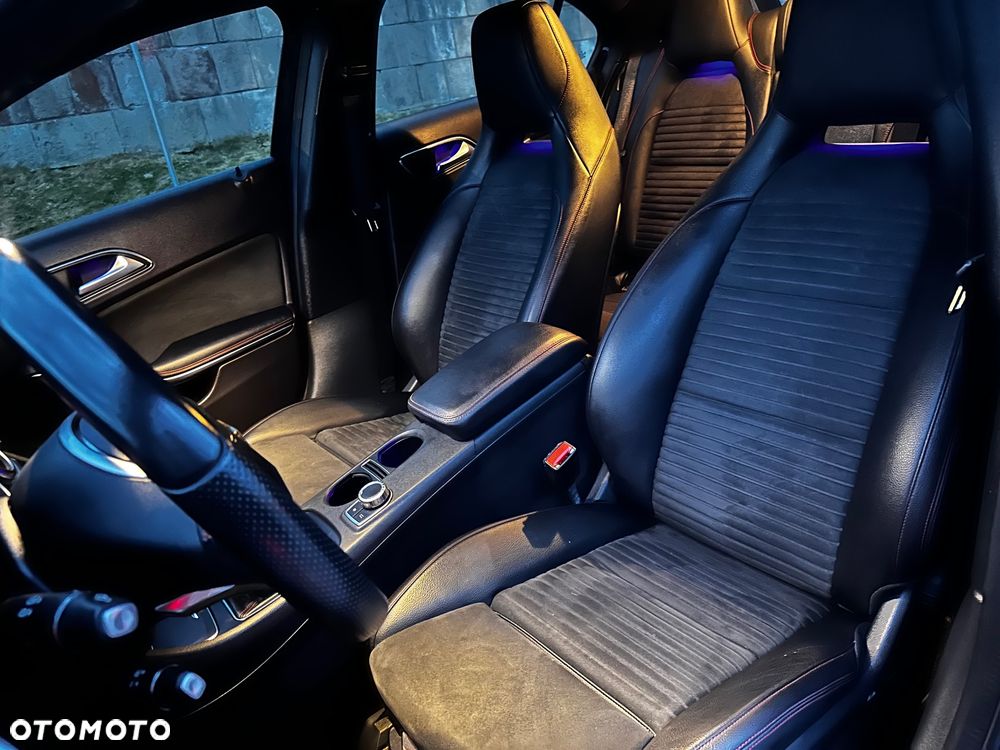Mercedes-Benz Klasa A 180 d AMG Line - 17