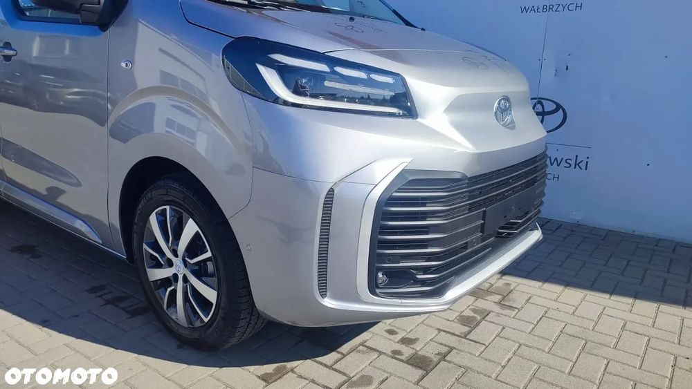Toyota PROACE - 1