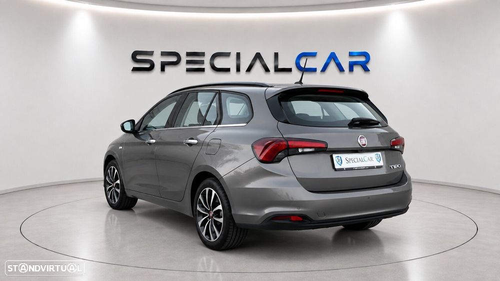 Fiat Tipo Station Wagon 1.3 M-Jet Lounge - 4