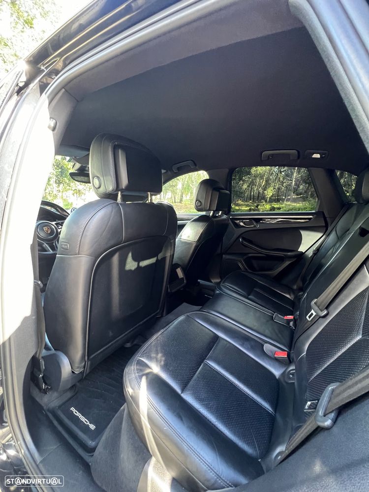 Porsche Macan S - 24