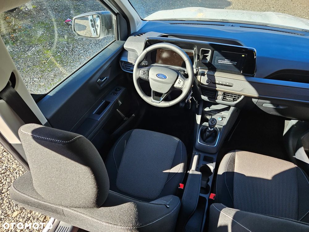 Ford Tourneo Courier 1.0 EcoBoost Trend - 15