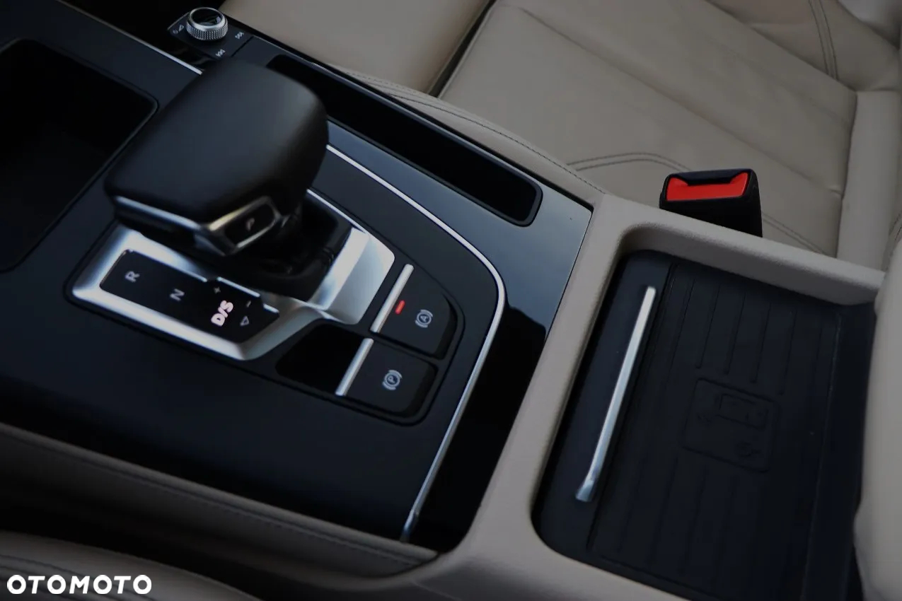 Audi Q5 Sportback - 30