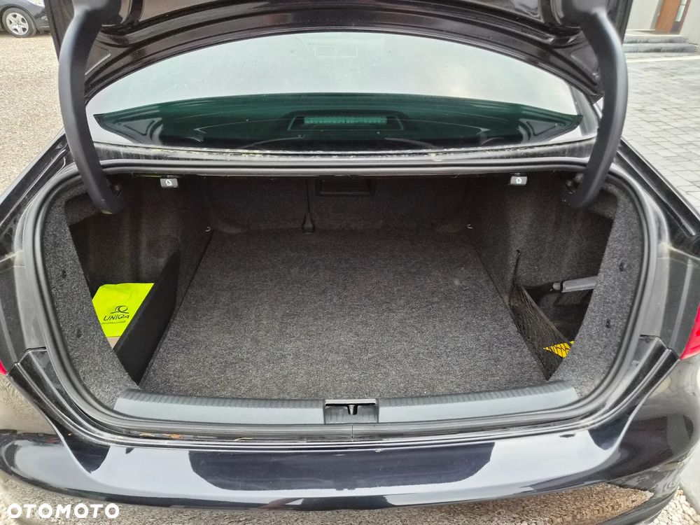 Volkswagen Jetta - 20