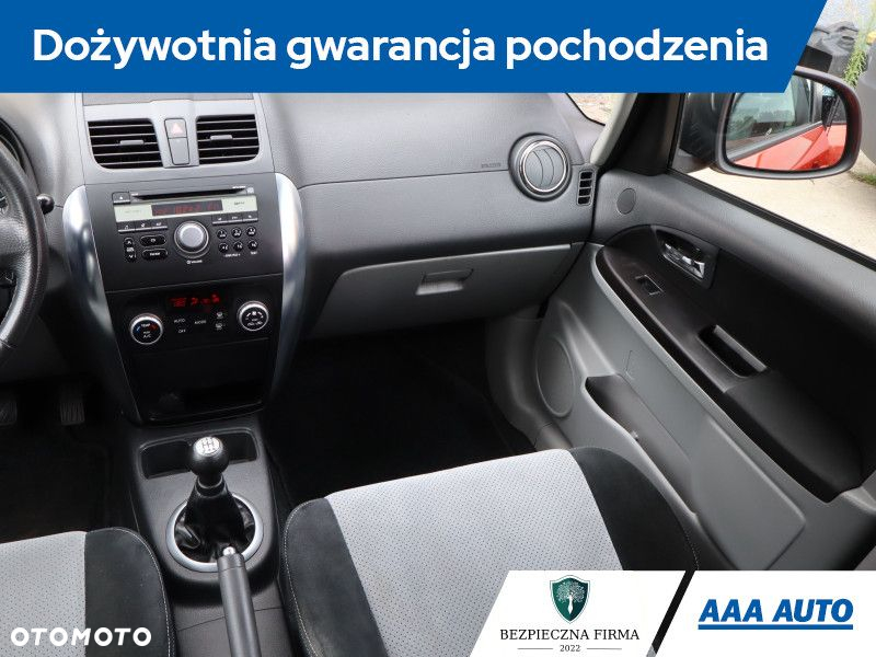 Suzuki SX4 - 9
