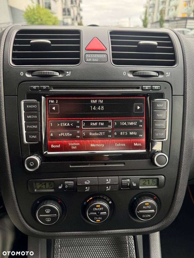 Volkswagen Golf 1.9 TDI DPF GT Sport - 14