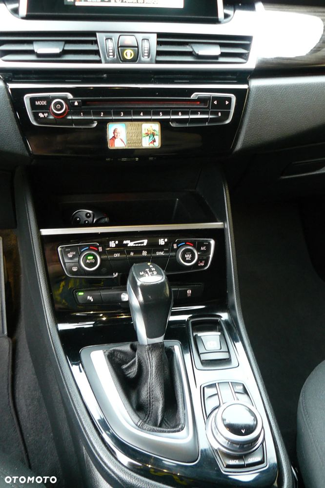 BMW Seria 2 218d Advantage sport - 19