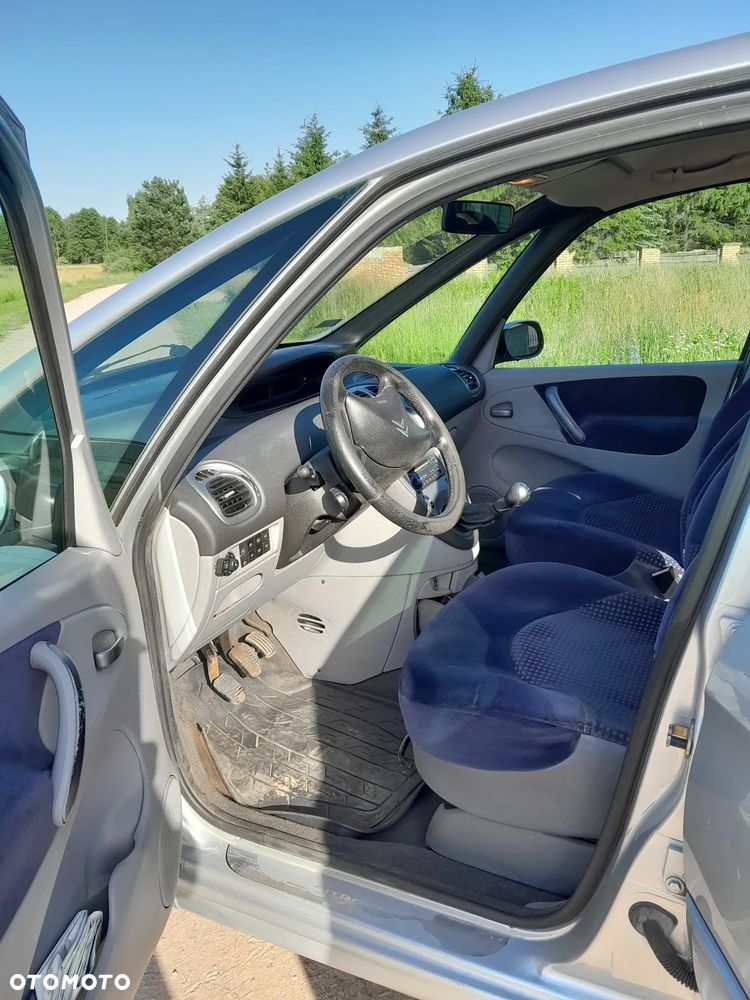 Citroën Xsara Picasso 1.8i 16V Exclusive - 4