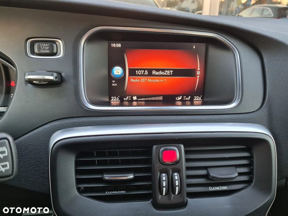 Volvo V40 D3 Drive-E R-Design Kinetic - 18