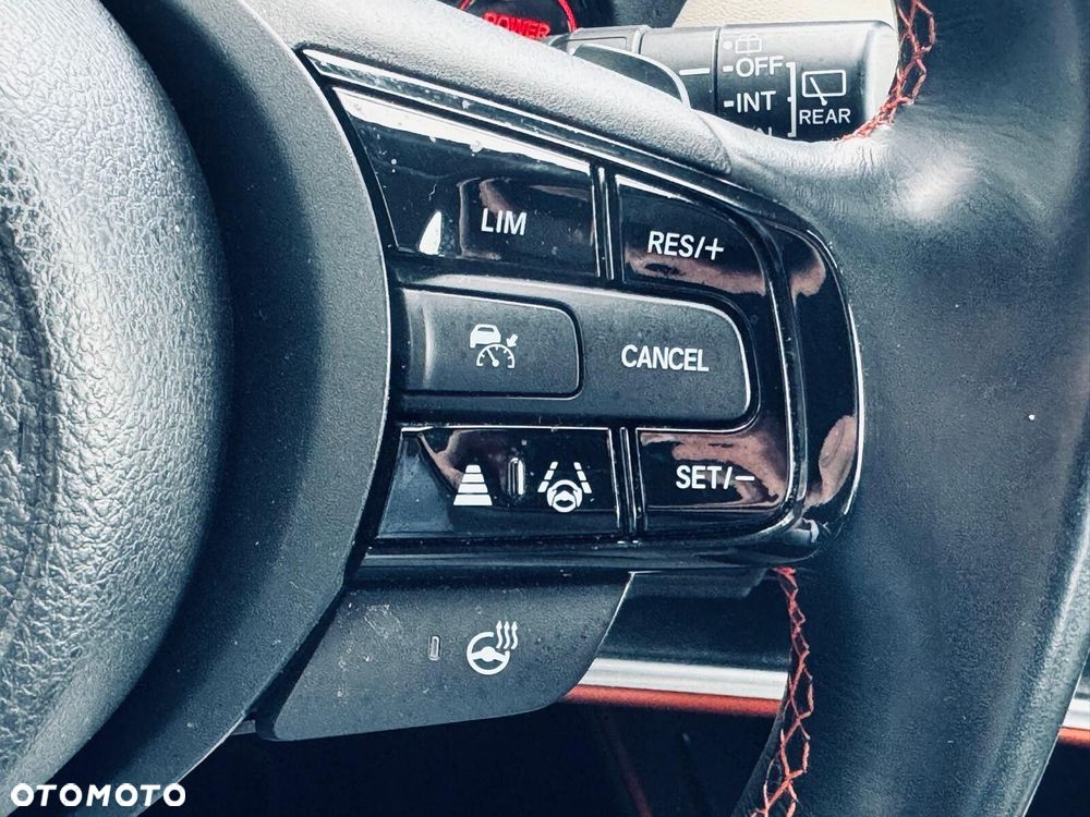 Honda HR-V 1.5 i-MMD Elegance CVT - 24