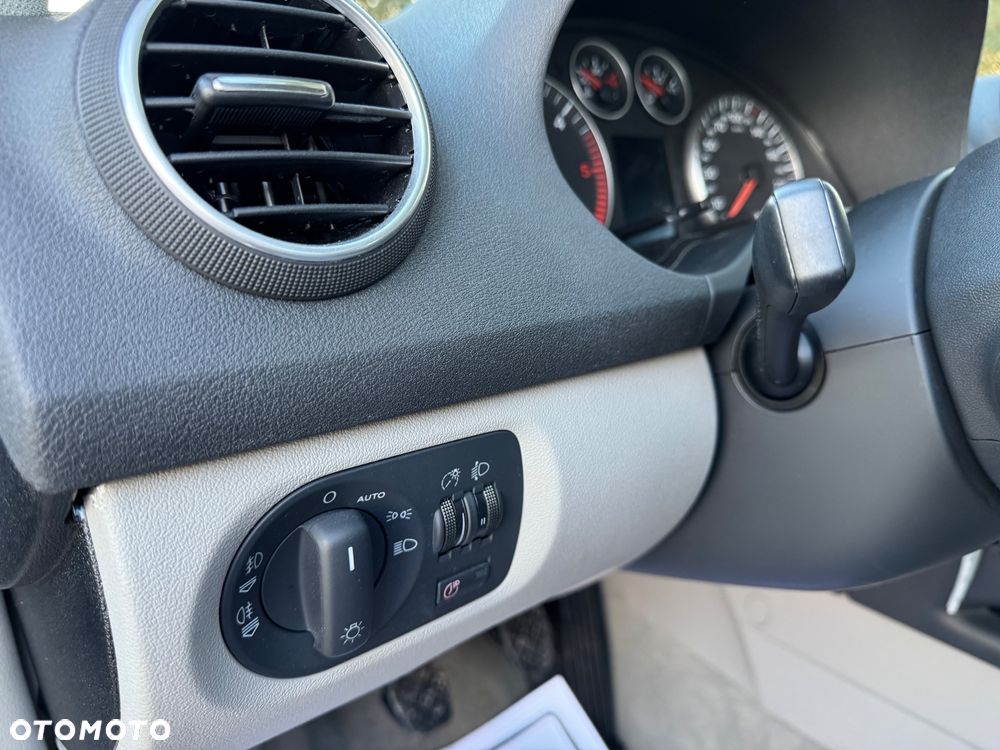 Audi A3 Sportback 2.0 TDI Ambition - 19