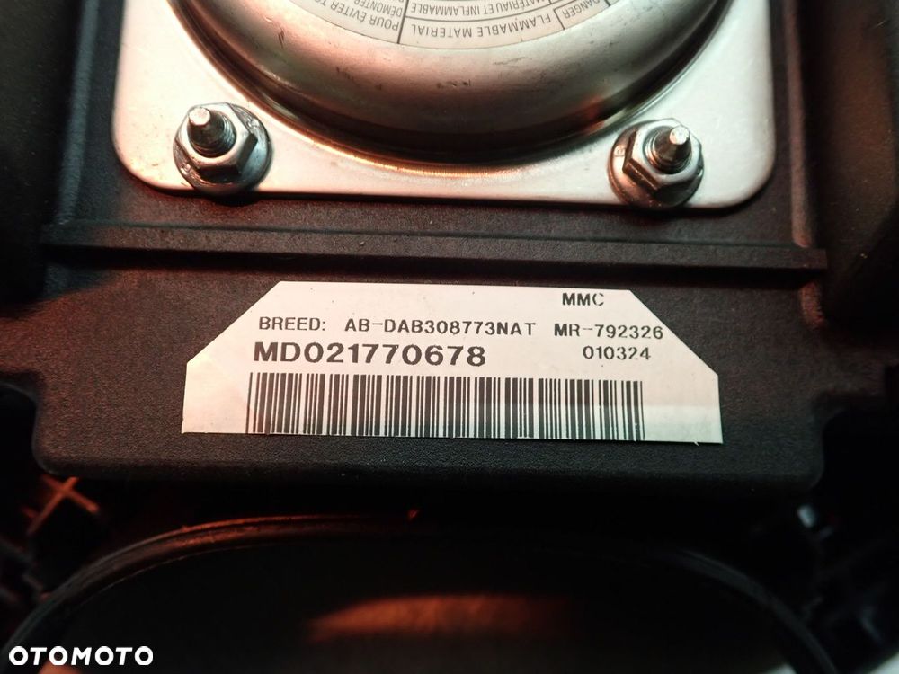PODUSZKA KIEROWCY MITSUBISHI PAJERO PININ - 7